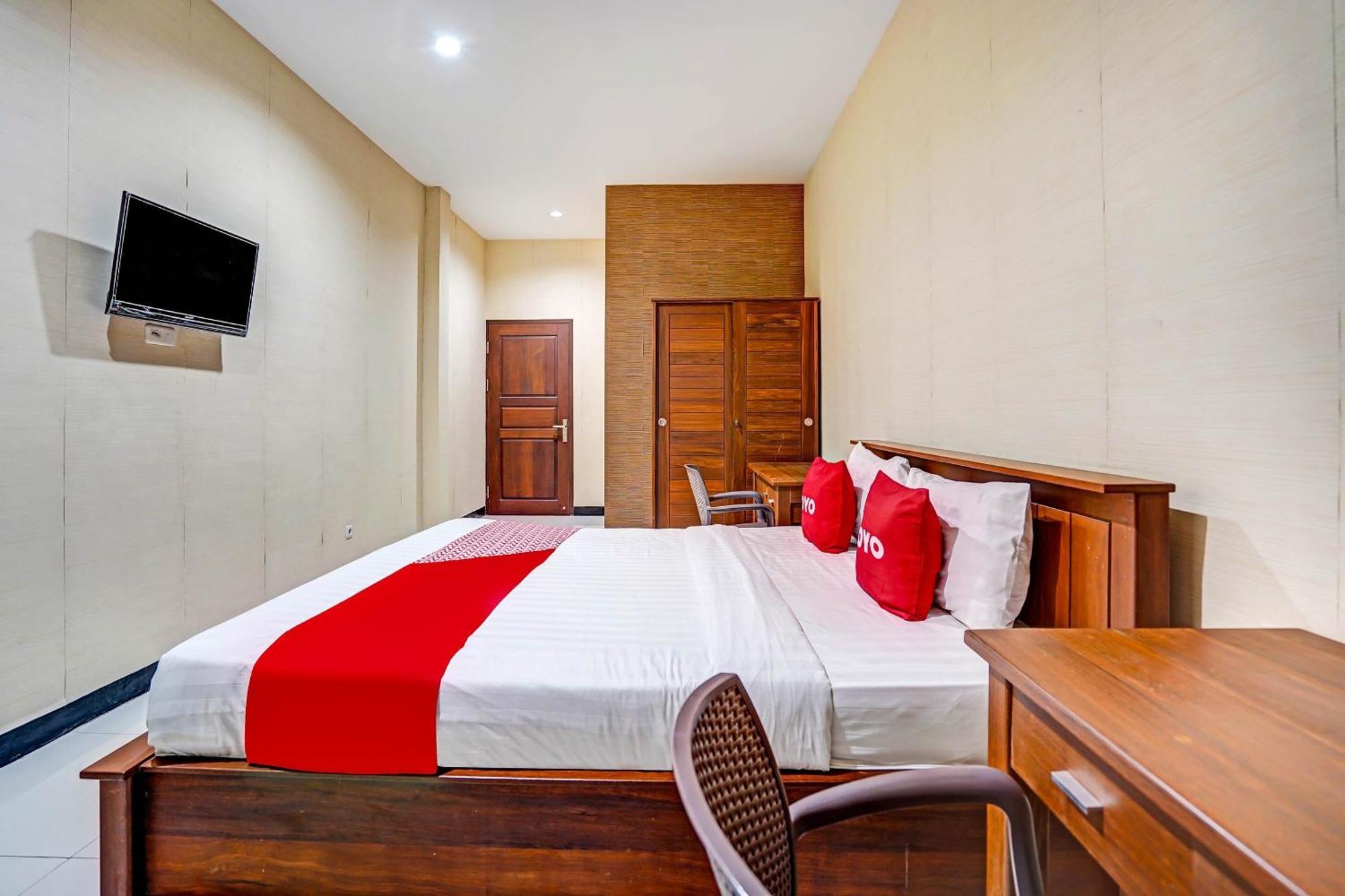 Oyo 90889 Dkb Residence Surabaya Exterior foto